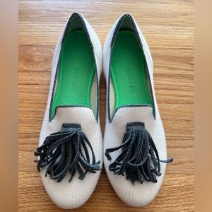 Rothy’s The Merino Tassel Loafer in Platinum White